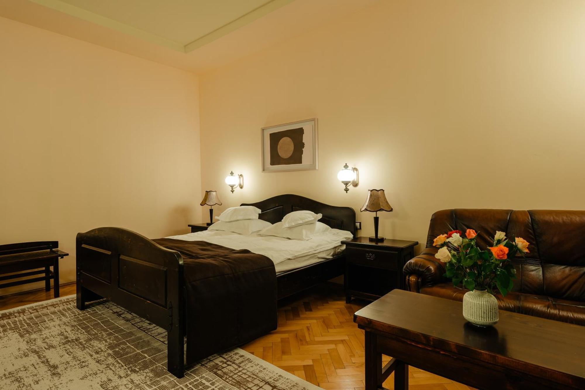 Iris Boutique (Adults Only) Hotel Dornavátra Kültér fotó